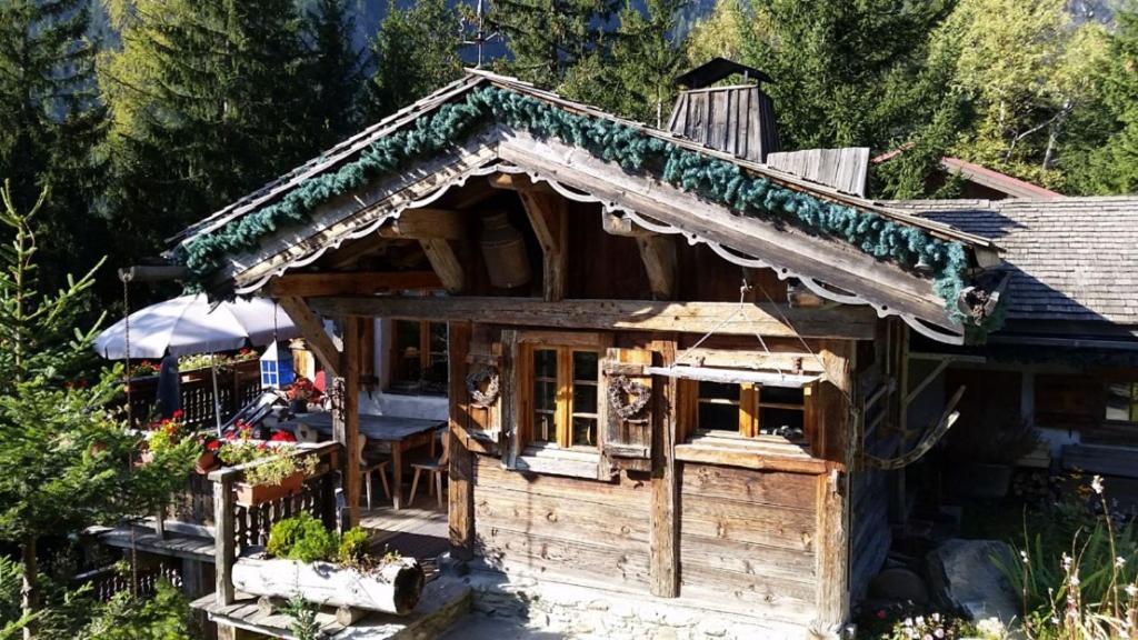 Hotel Les Chalets De Philippe Avec Jacuzzis Privatifs Chamonix Exteriér fotografie